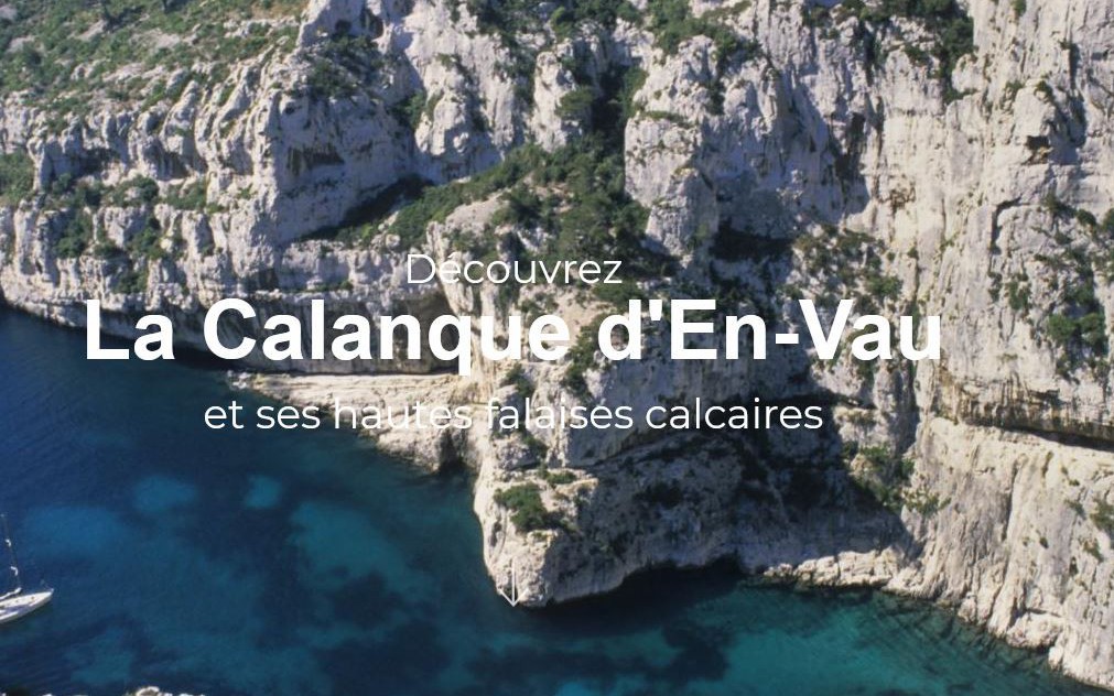 MArseille - La Calanque d\'En-Vau et ses falaises calcaires