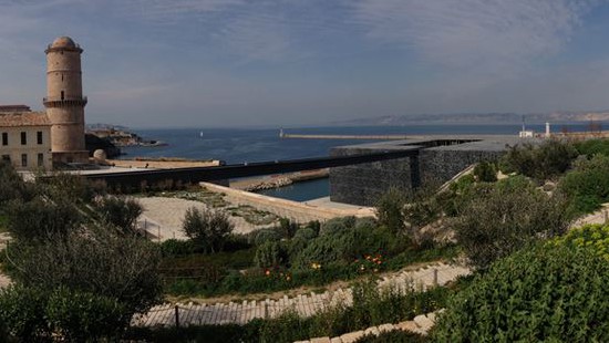 Marseille City Life - Le Fort Saint Jean