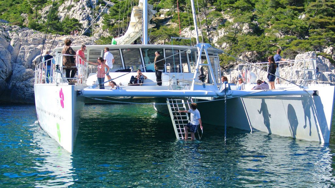 catamaran day charter marseille