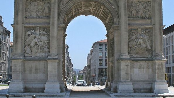 Marseille - Arc de Triomphe